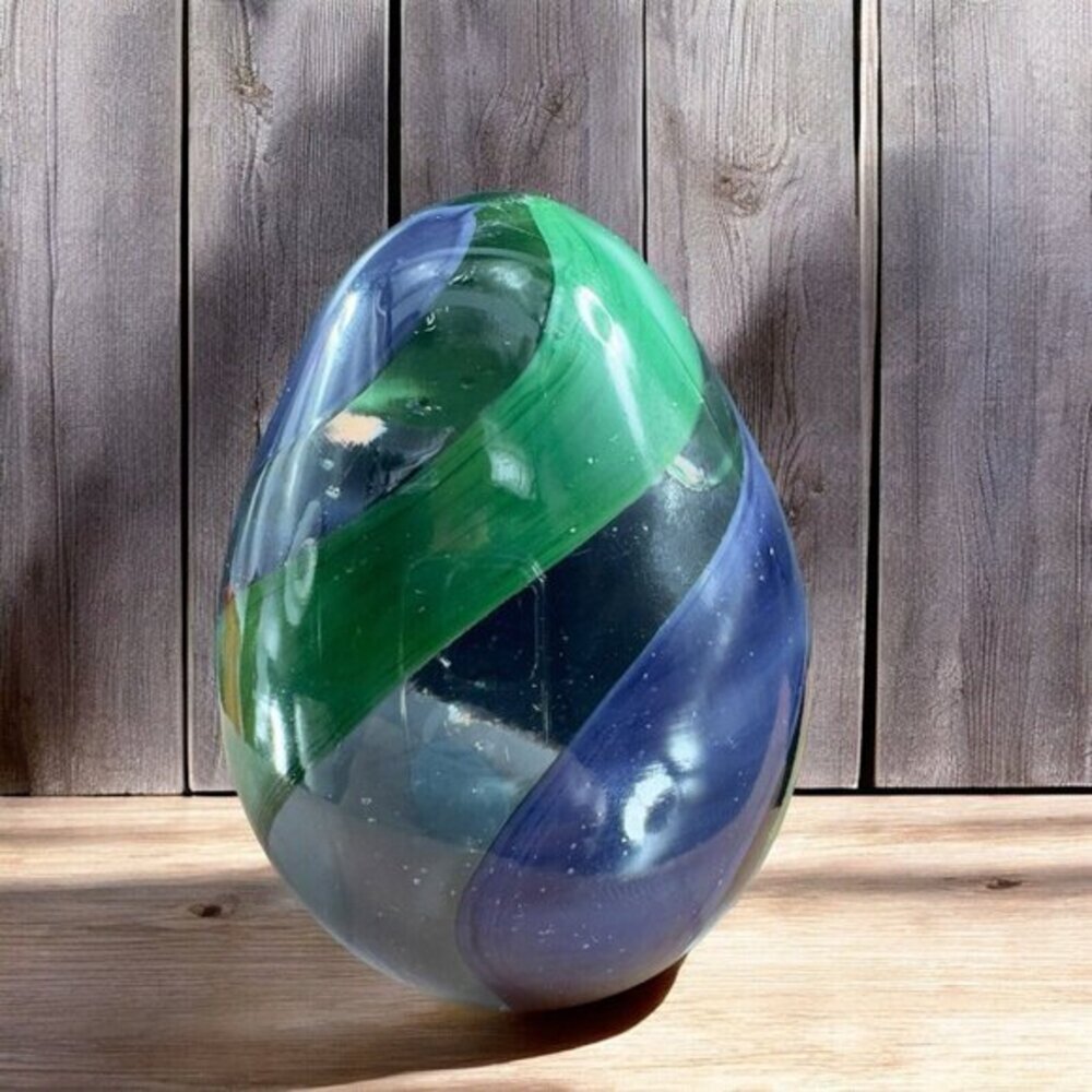 Hand Blown Italian Glass Paperweight Figurine With Clear Blue Green Swirl‎ Italy